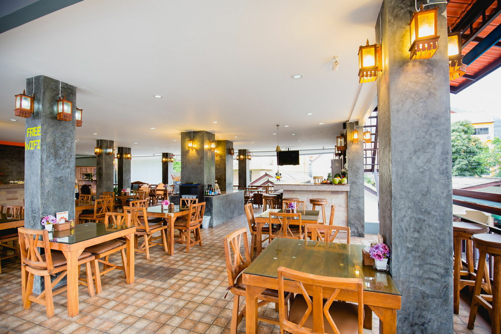 Chusri Hotel Patong Zewnętrze zdjęcie